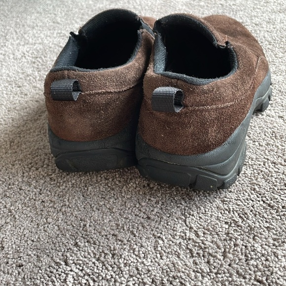 Lands’ End Suede Casual Slip-On Loafers - Picture 3 of 9